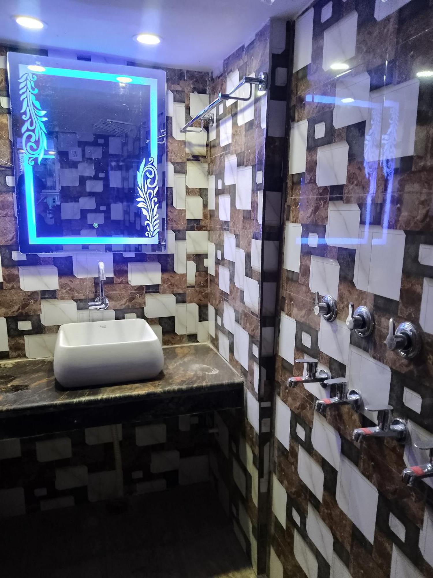 Kishori Ram Homestay Near Ayodhya Dham Railway Εξωτερικό φωτογραφία